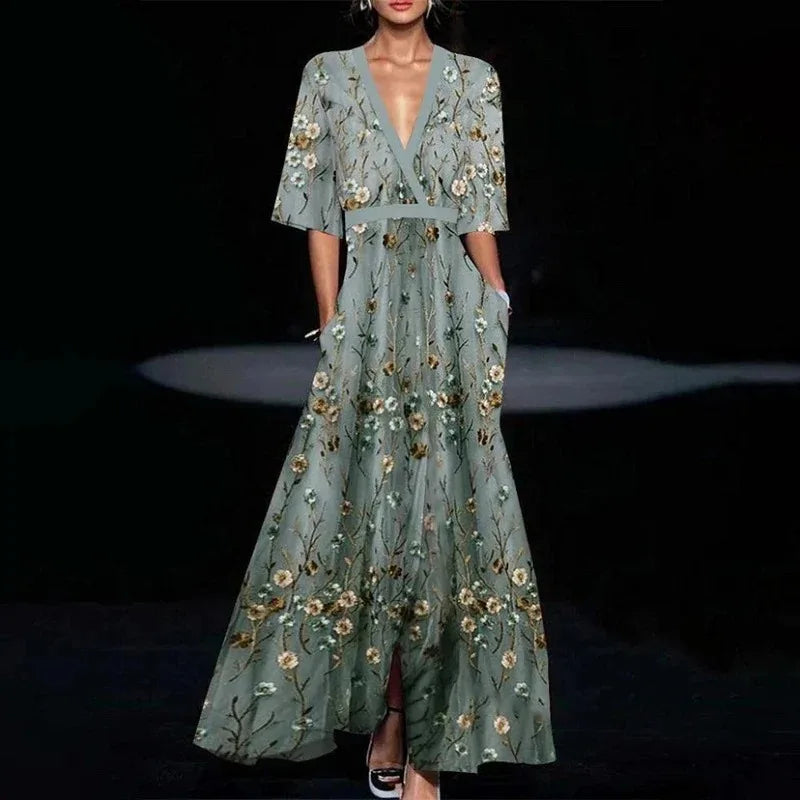 Sofia | Chic Dress