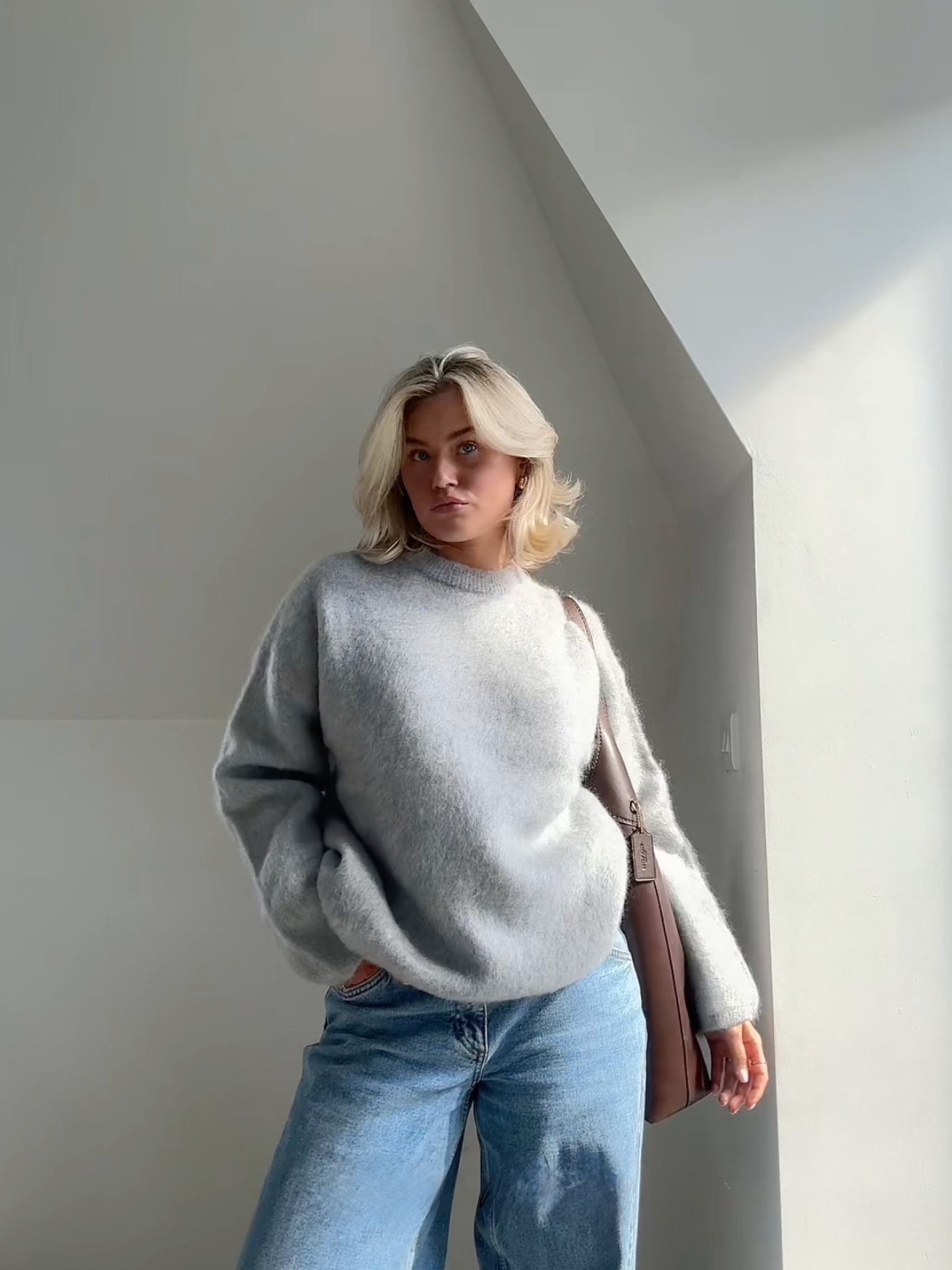 ELISE | RUNDHALSET MOHAIRTRØJE